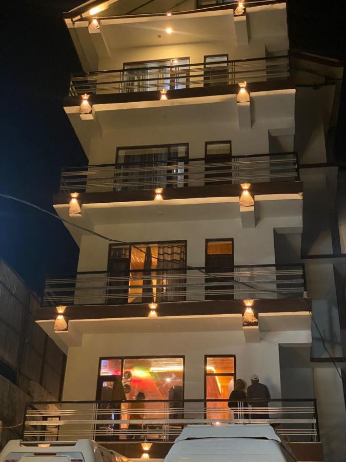 Hotel Crown Shimla