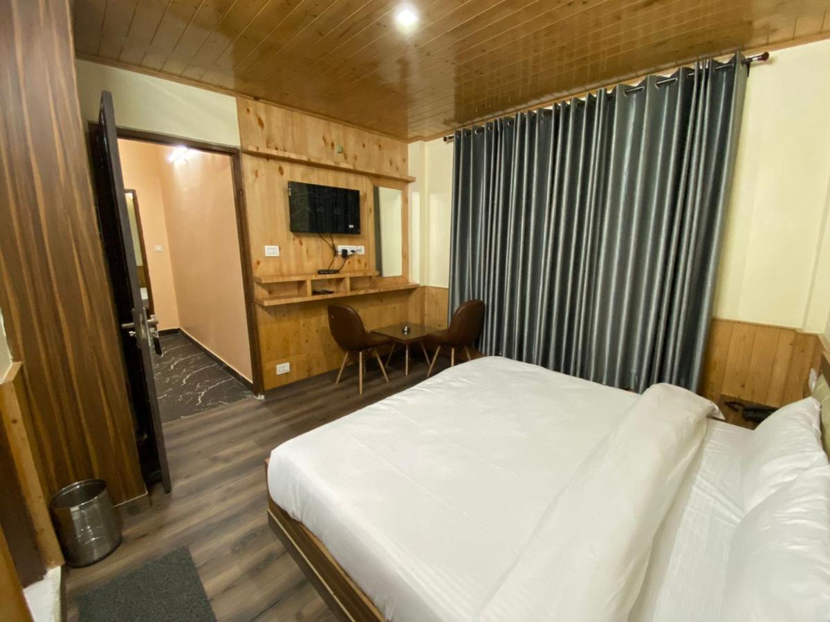 Crown Hotel Shimla
