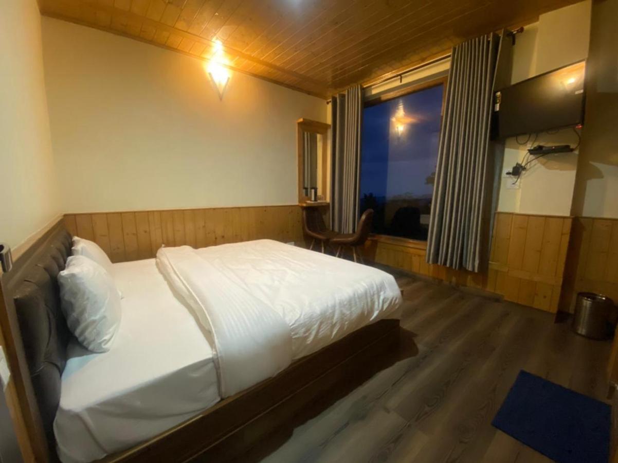 Crown 3* Shimla