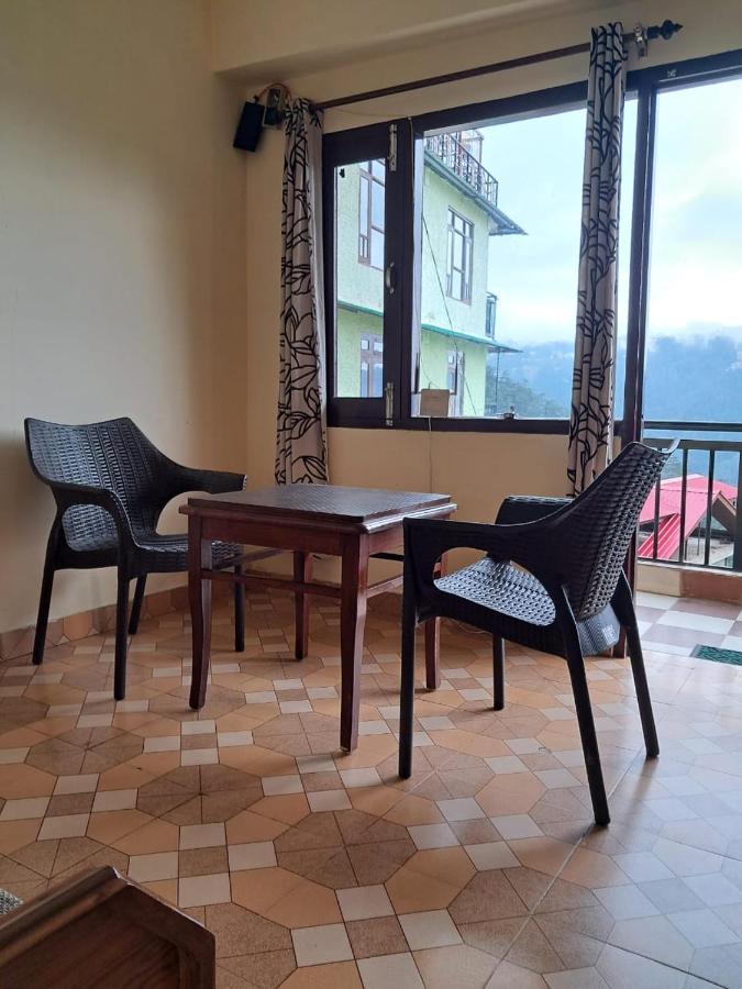 Anand Niketan Apartment *