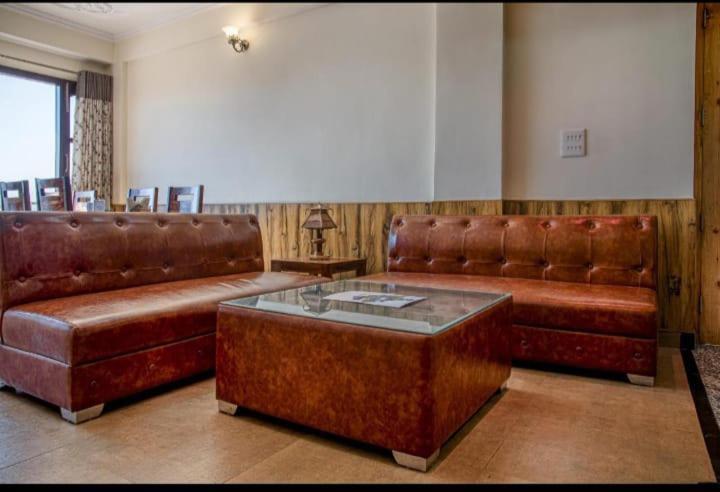 Zoz Sm6 Hotel 3*