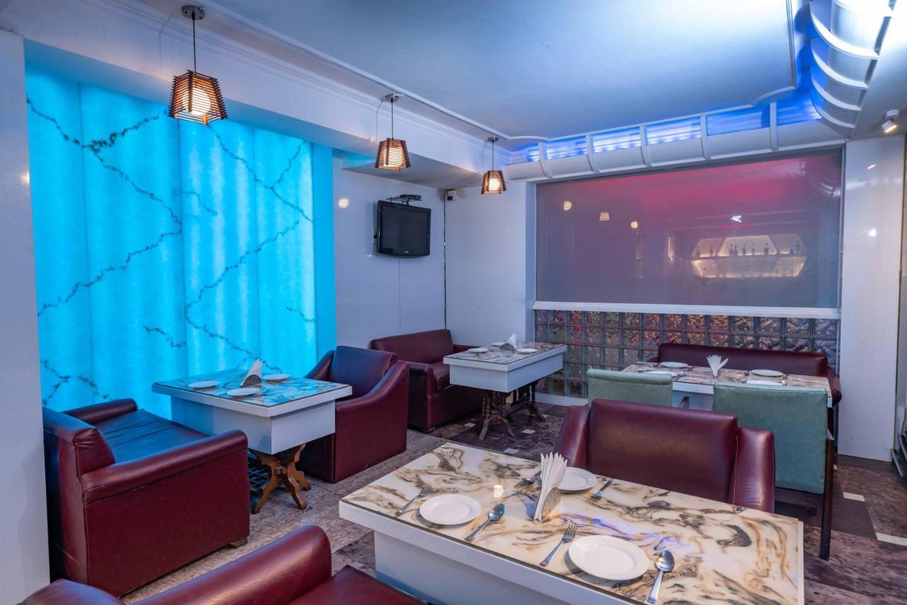 Hotel Ashiana Clarks 3*