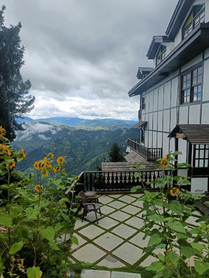 Sugar Cube Retreat Hostel Shimla