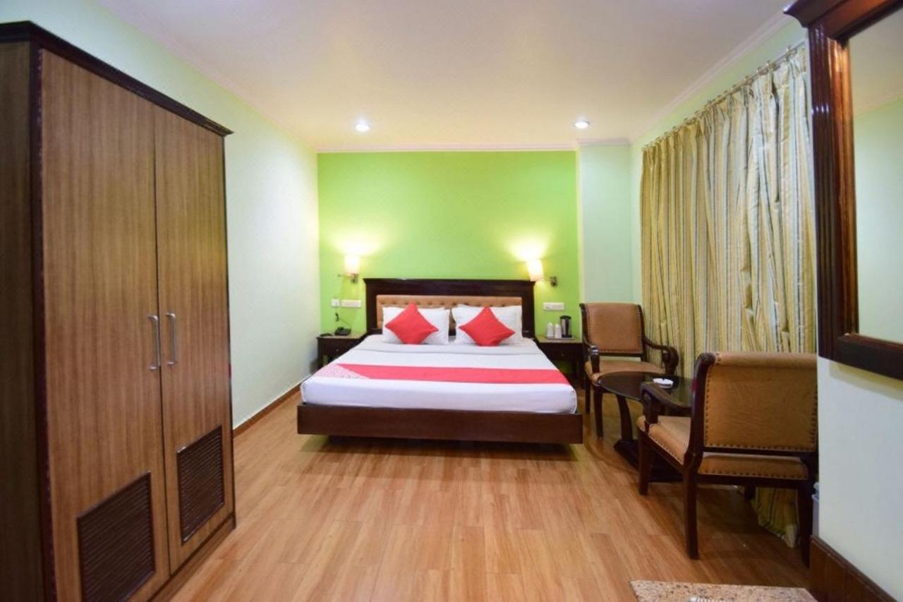 Goroomgo Marc Shimla: Luxury Near Mall Road
