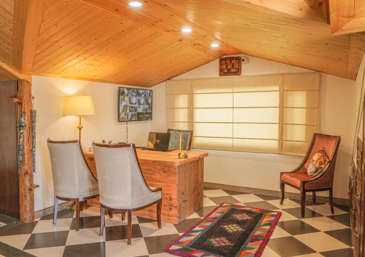 Bed & Breakfast The Village Shimla