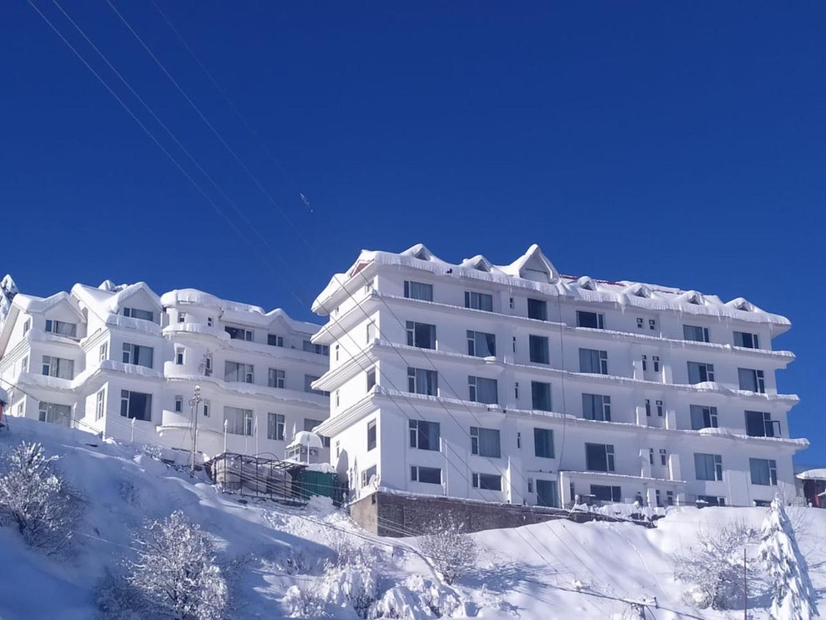 The Twin Towers Hotel 4*