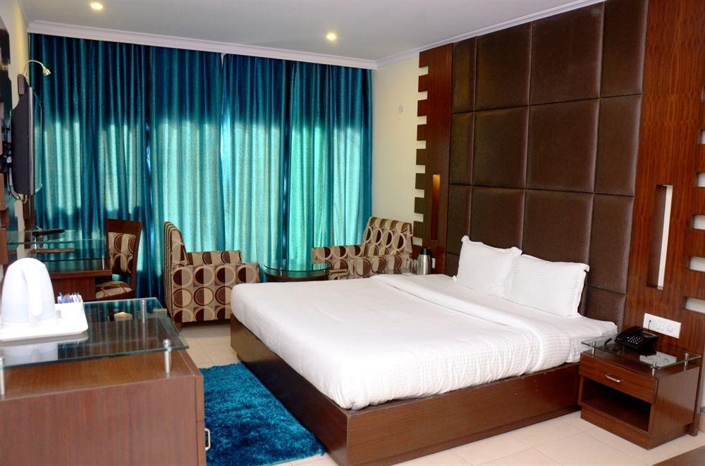 Ck International Hotel