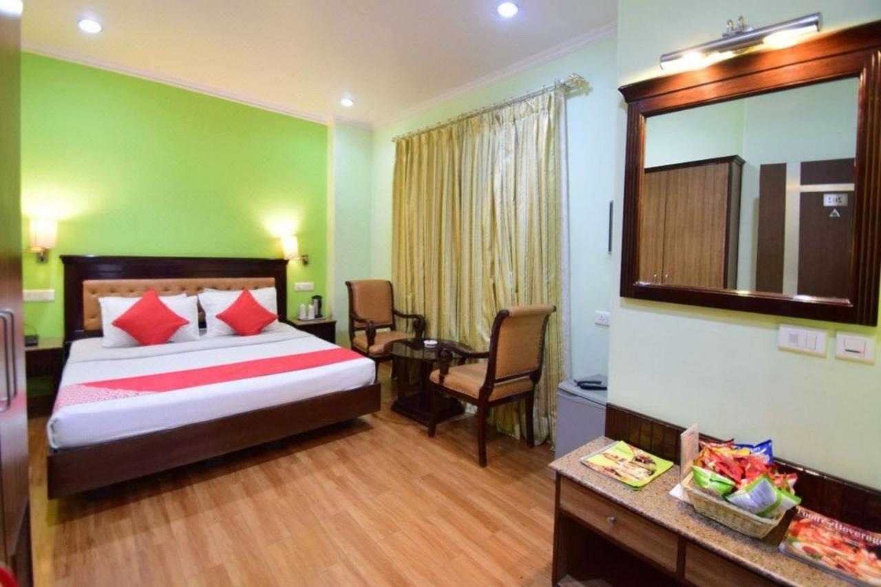Hotel Goroomgo Marc Shimla: Luxury Near Mall Road 3*