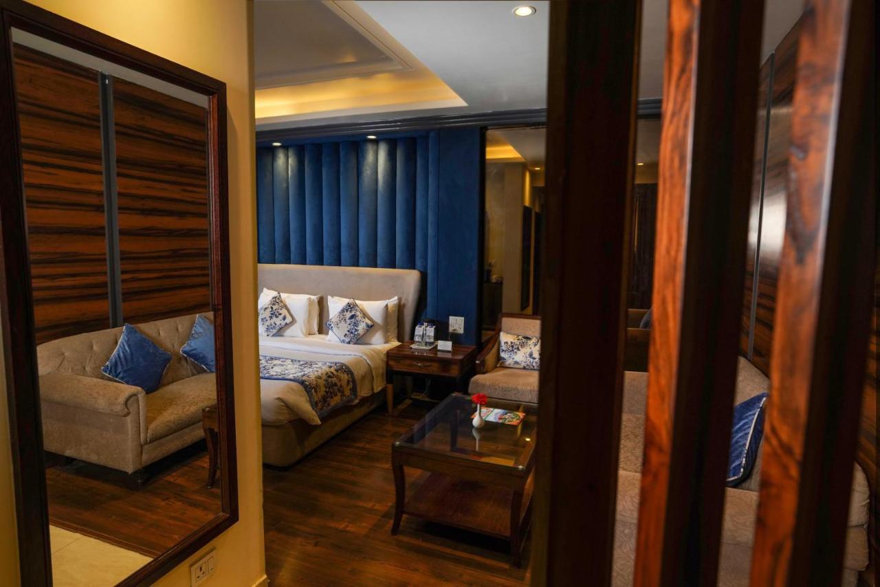 The Twin Towers Hotel