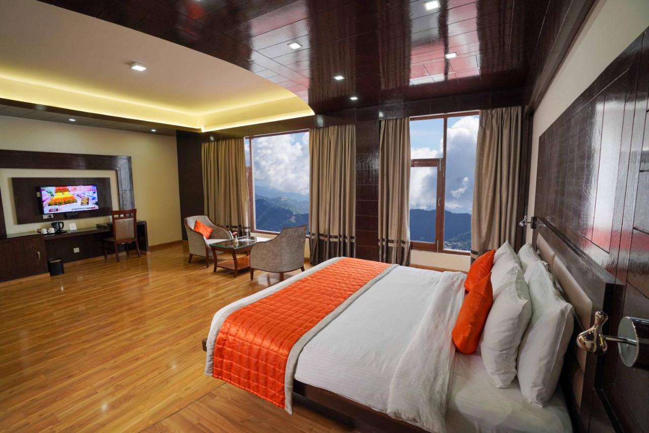 The Twin Towers 4* Shimla
