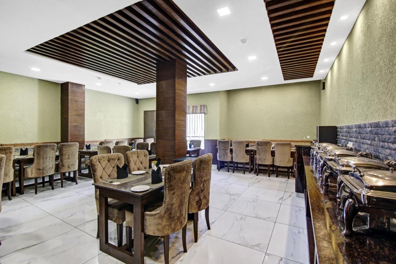 Crosswinds West Hotel