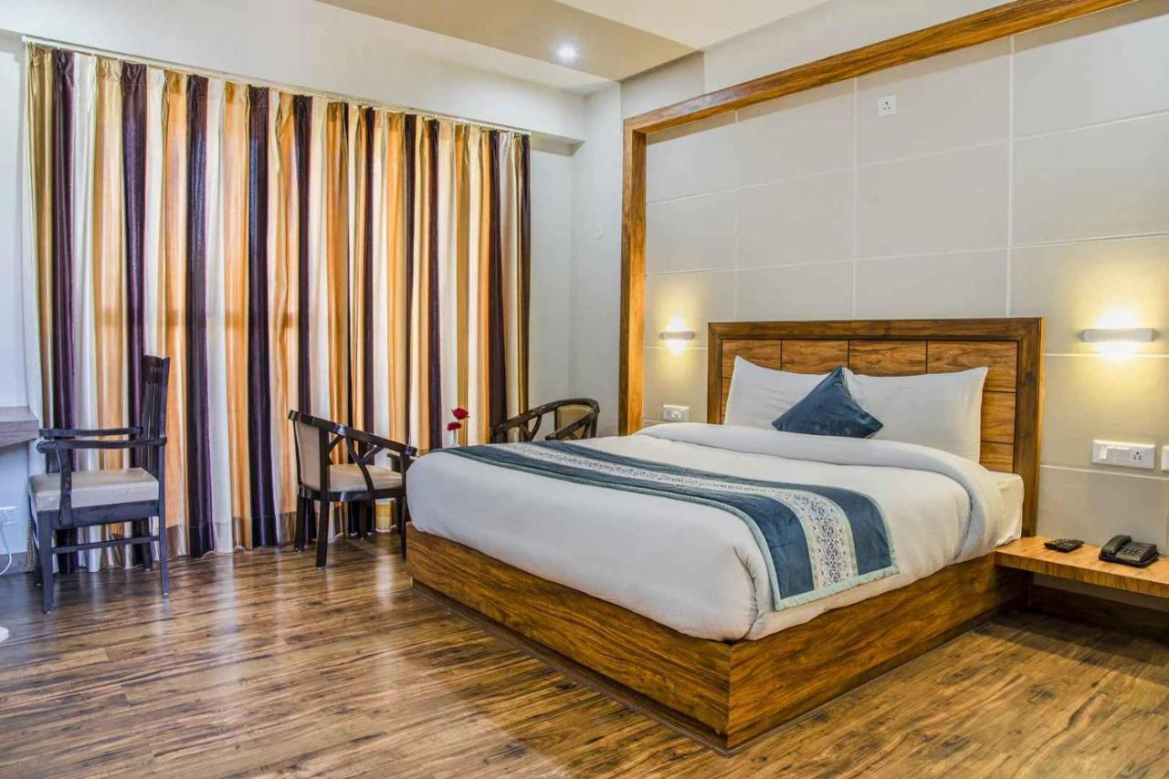 De Exotica Crest Resort