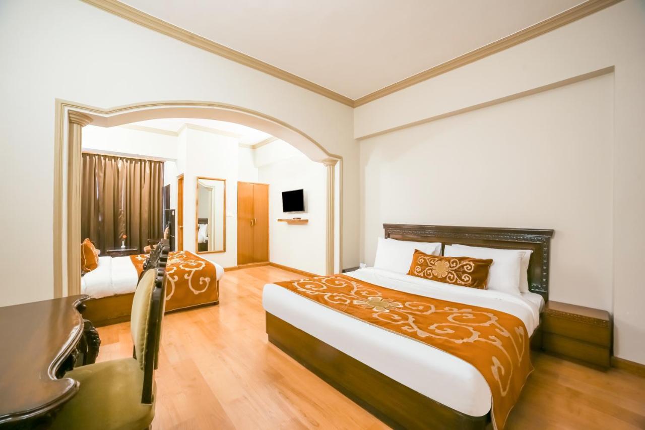 Resort Summit Naldehra Grand & 3*