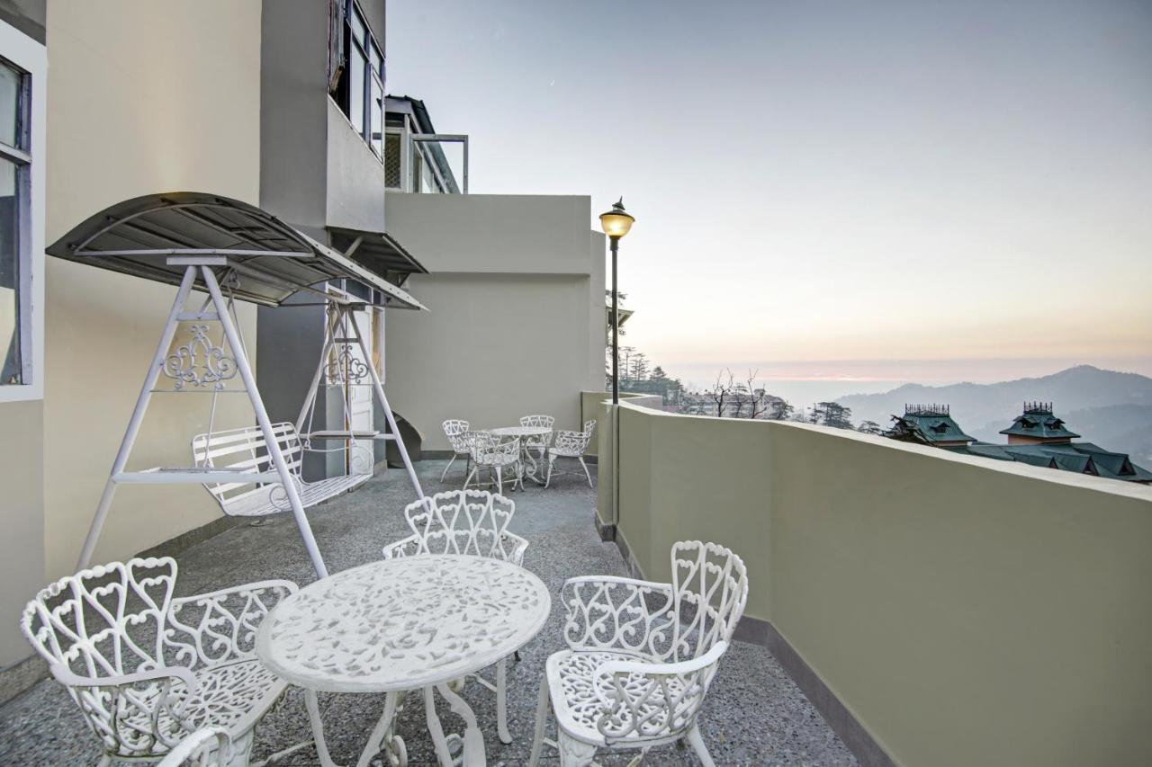 Hotel Itsy Crystal Palace With Valley View Shimla