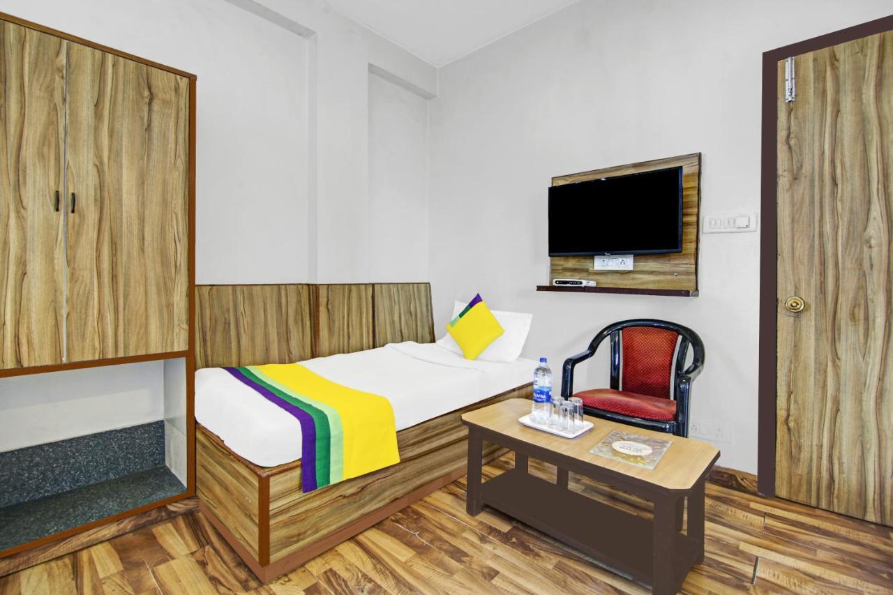 Itsy Crystal Palace With Valley View Hotel Shimla