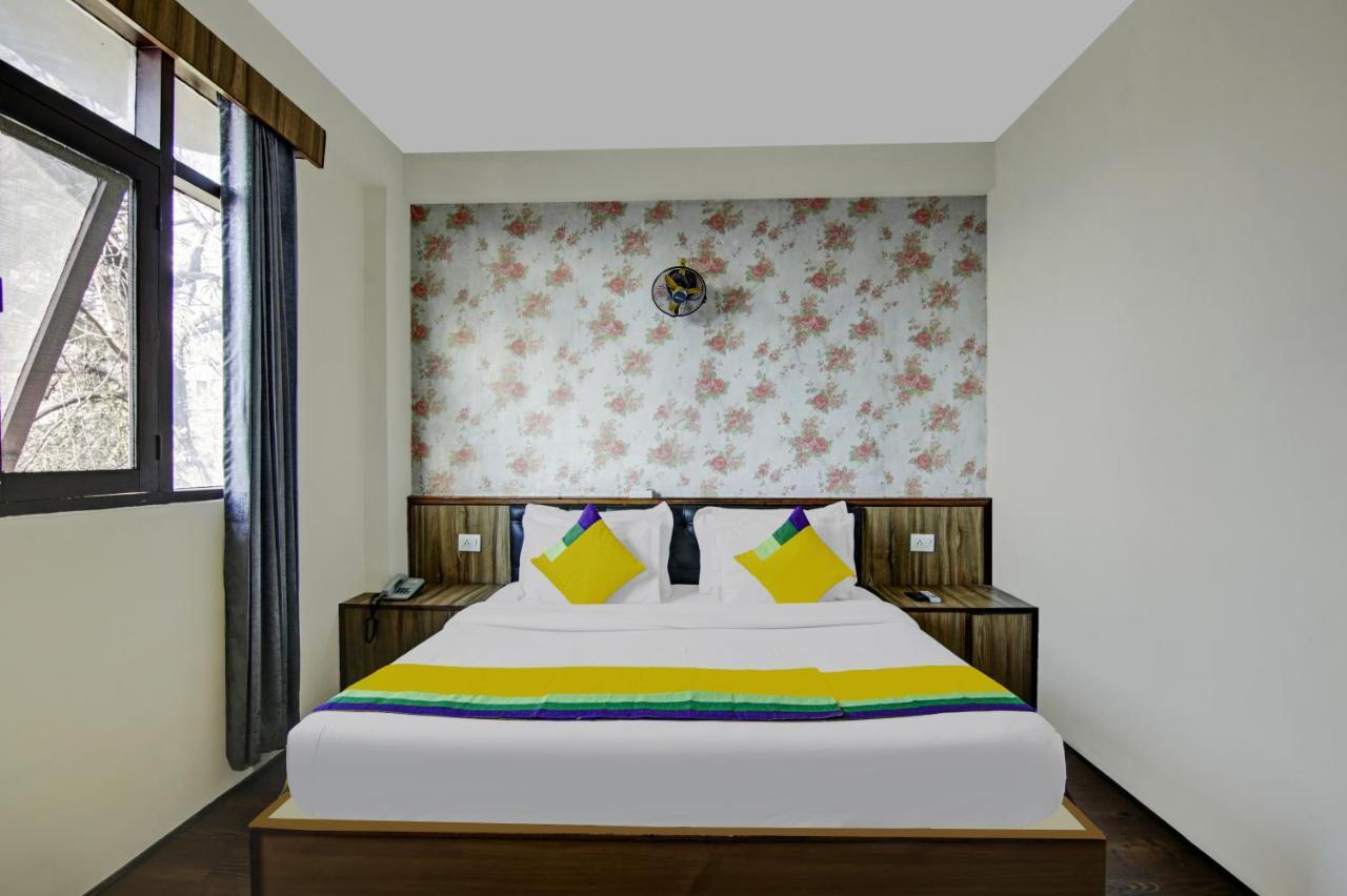 Itsy Crystal Palace With Valley View Hotel 3*