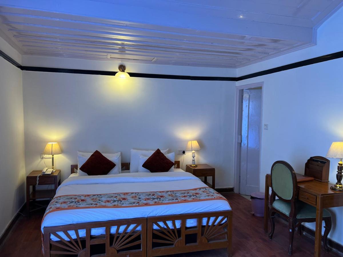 Woodpark Resort 3*