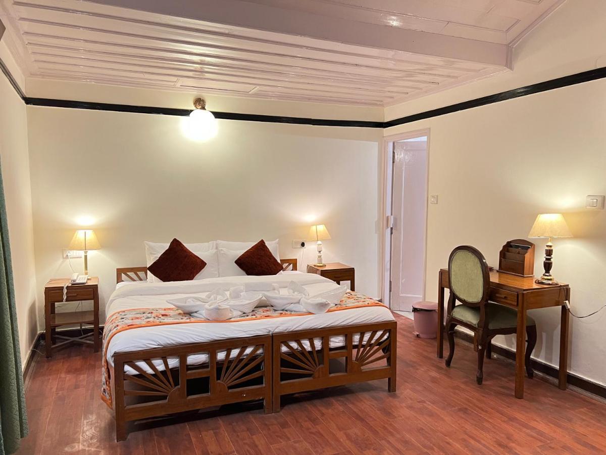 Woodpark Resort 3*