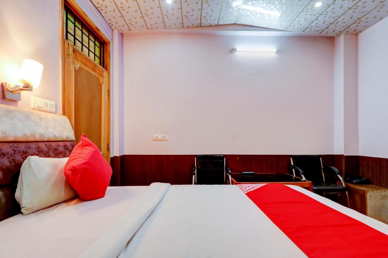 Oyo C 3* Shimla