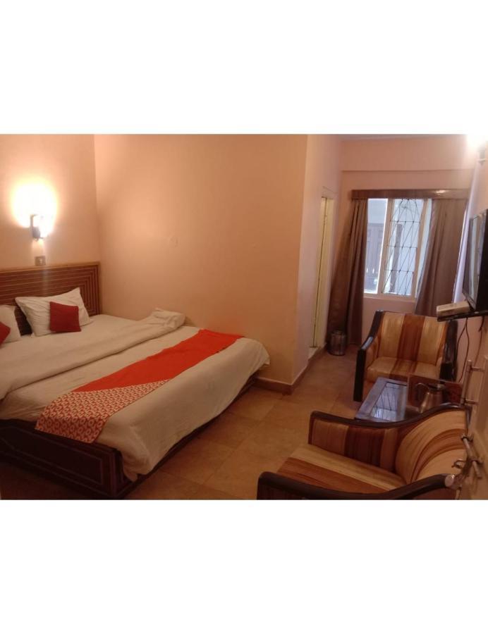 Homestay Woodland, *
