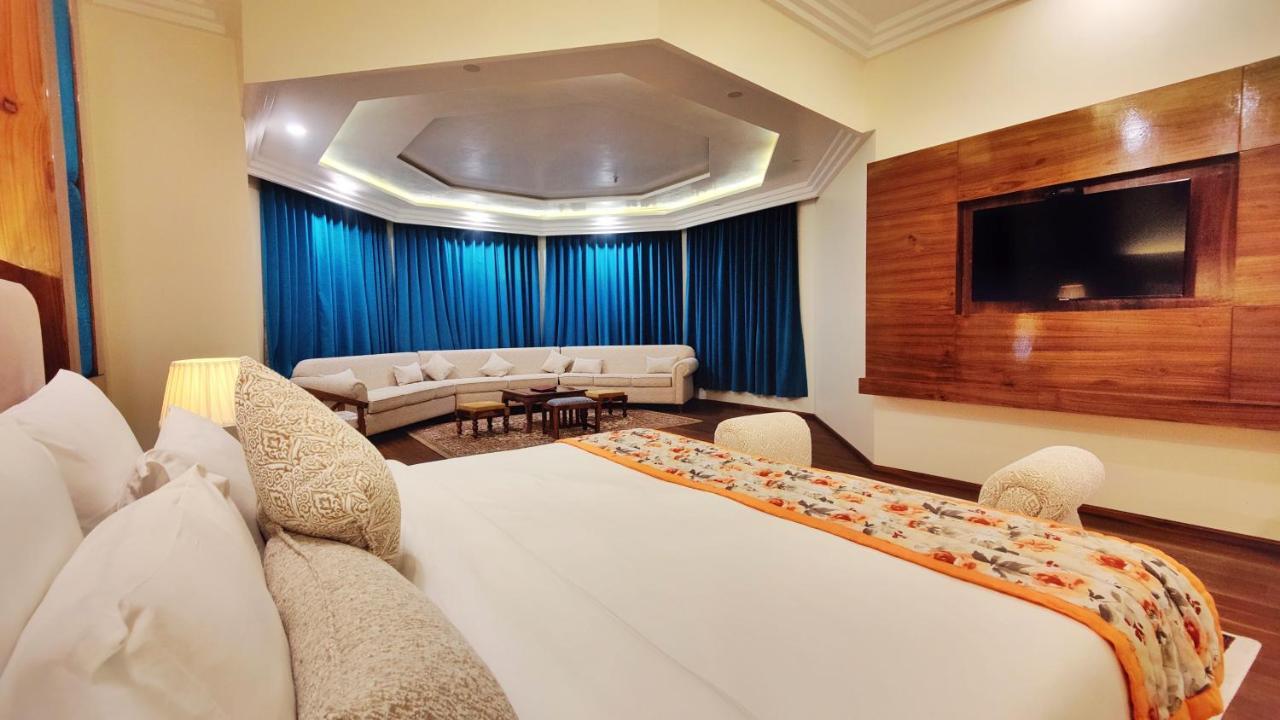 Resort Woodpark Shimla