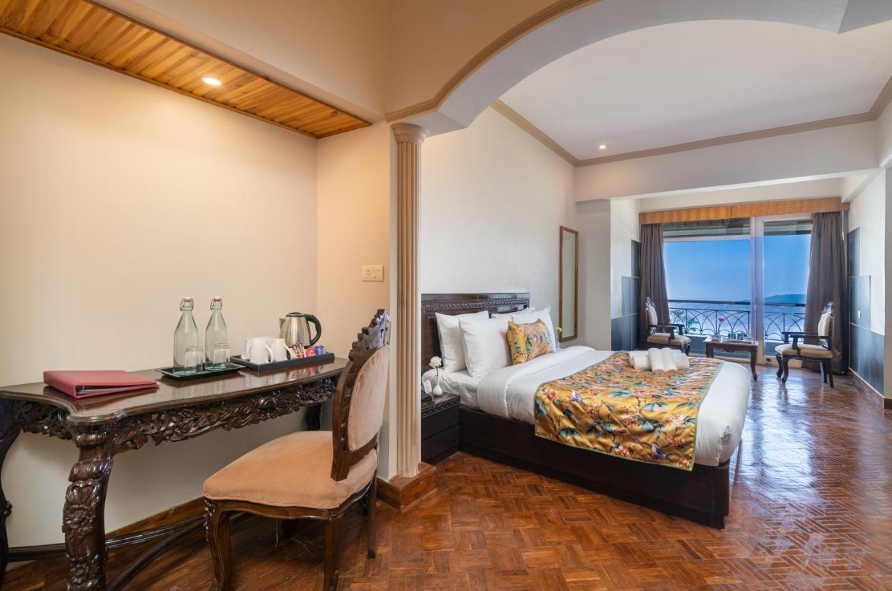 Summit Naldehra Grand & 3* Shimla