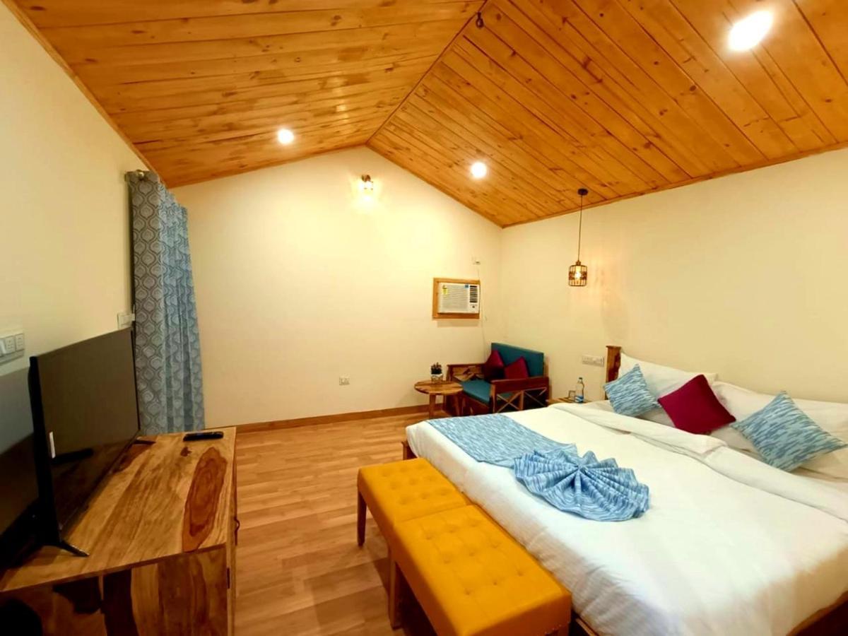 Aamod At Shoghi Luxury 4* Shimla
