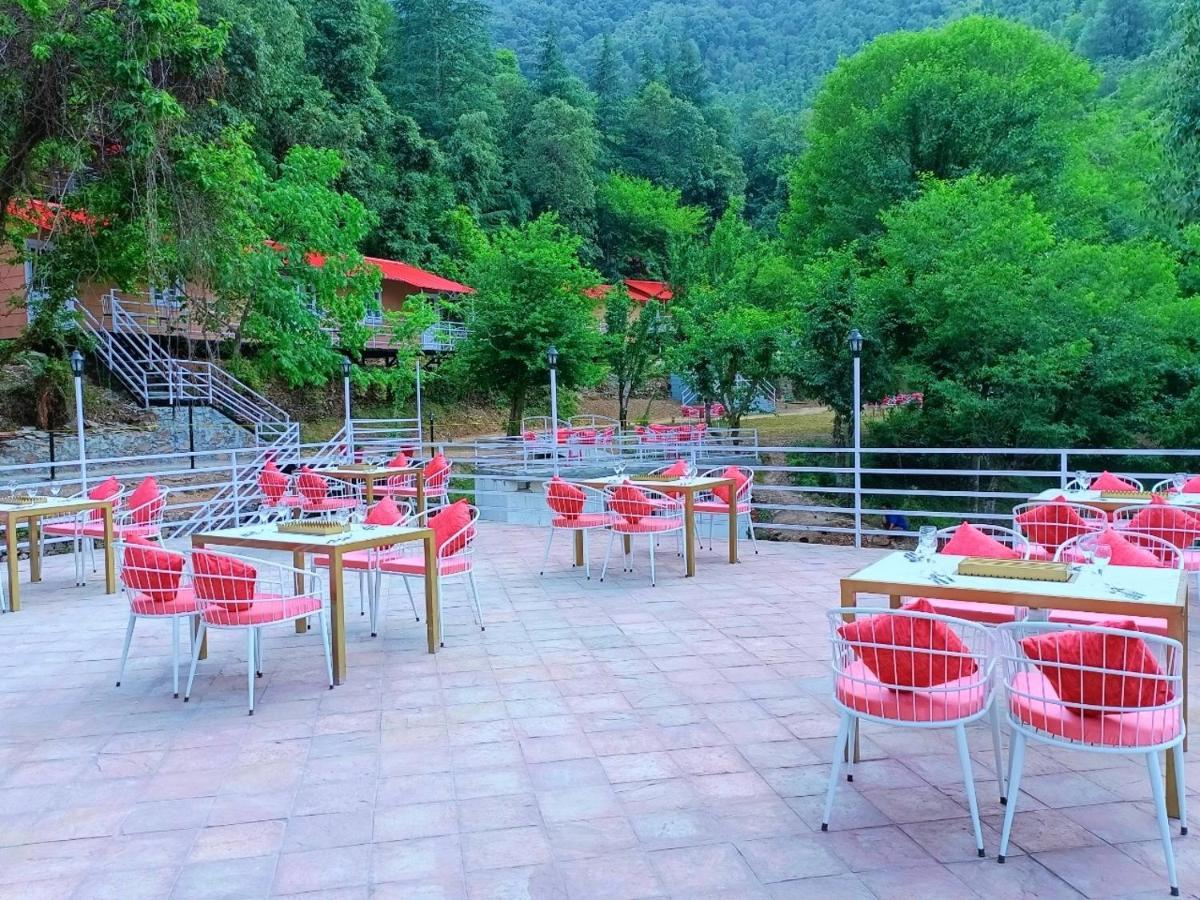 Aamod At Shoghi Luxury 4* Shimla