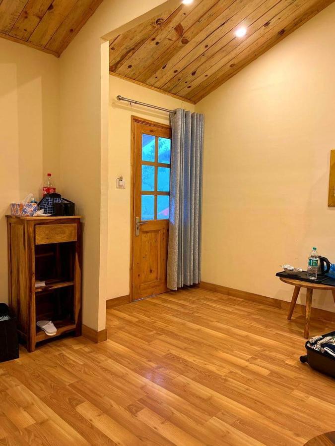 Aamod At Shoghi Luxury 4* Shimla