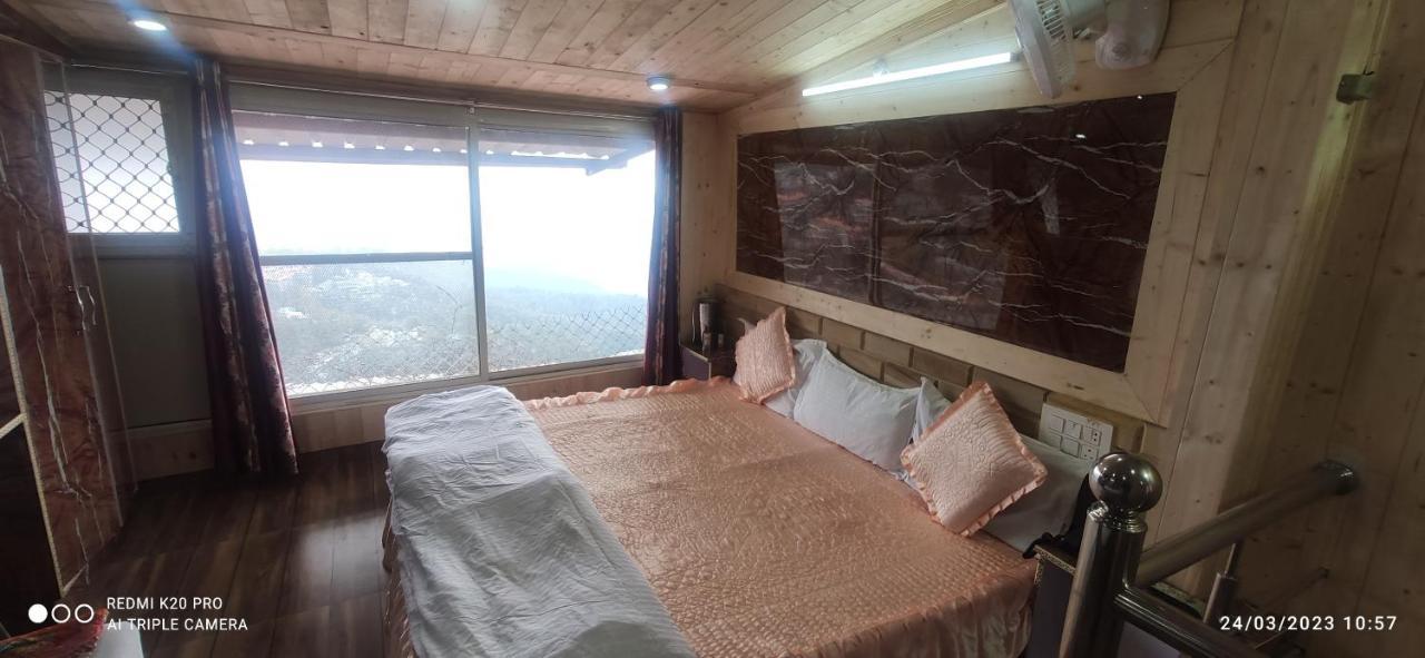 Hotel New Malook Hotel,mall Road,near Domino's Pizza Shimla