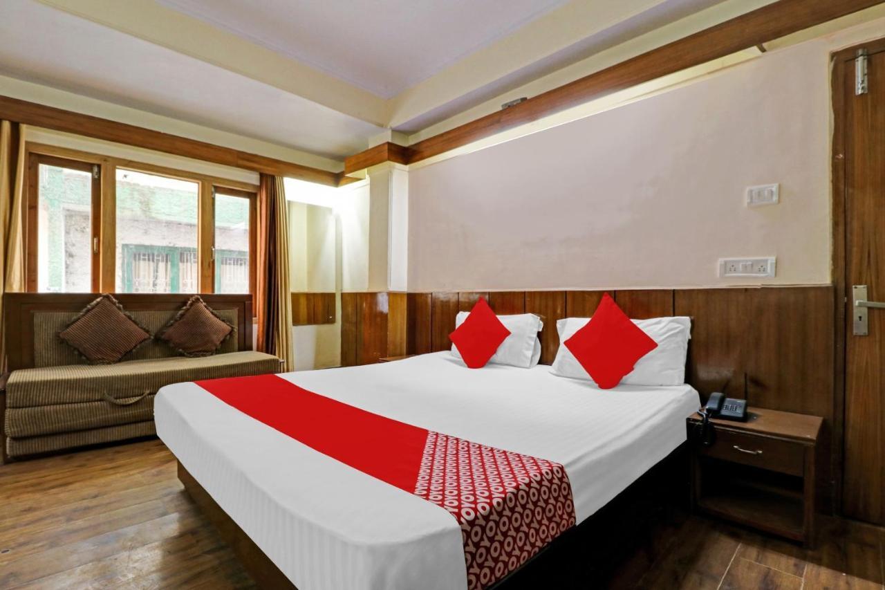 Hotel Flagship Yadgar 3*