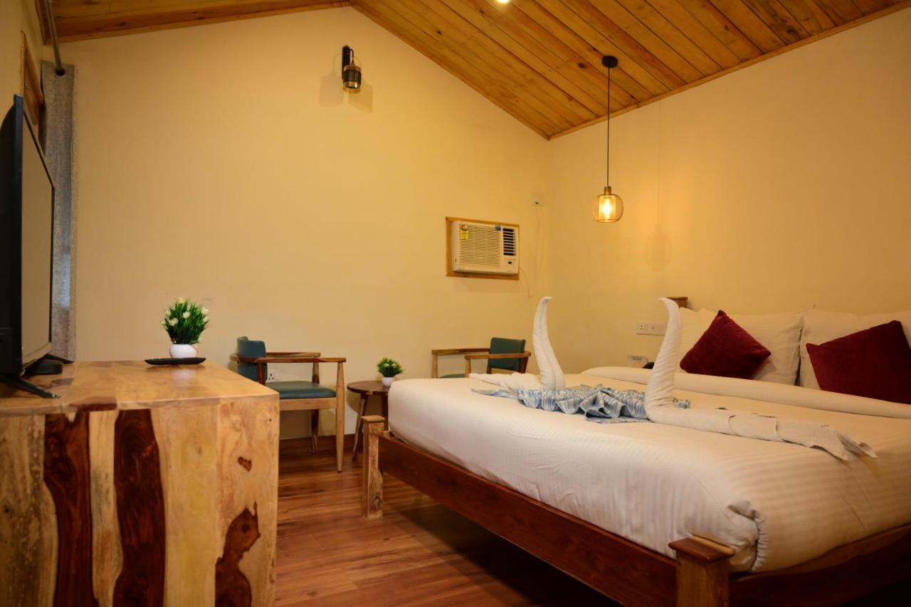 Resort Aamod At Shoghi Luxury