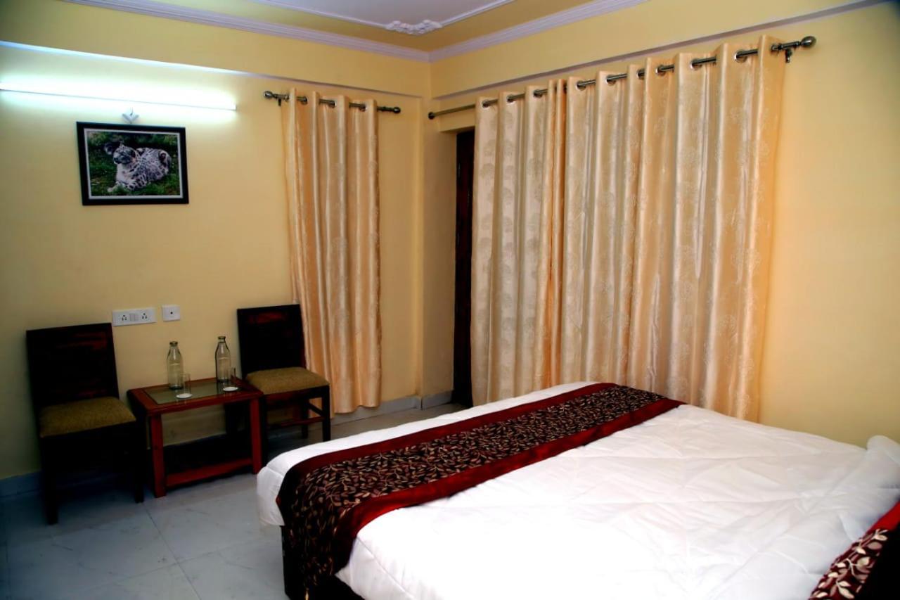 Viva Heights Apartment