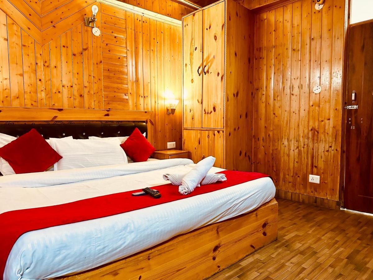 Hotel Aston Hills - Rated And Awarded 3*