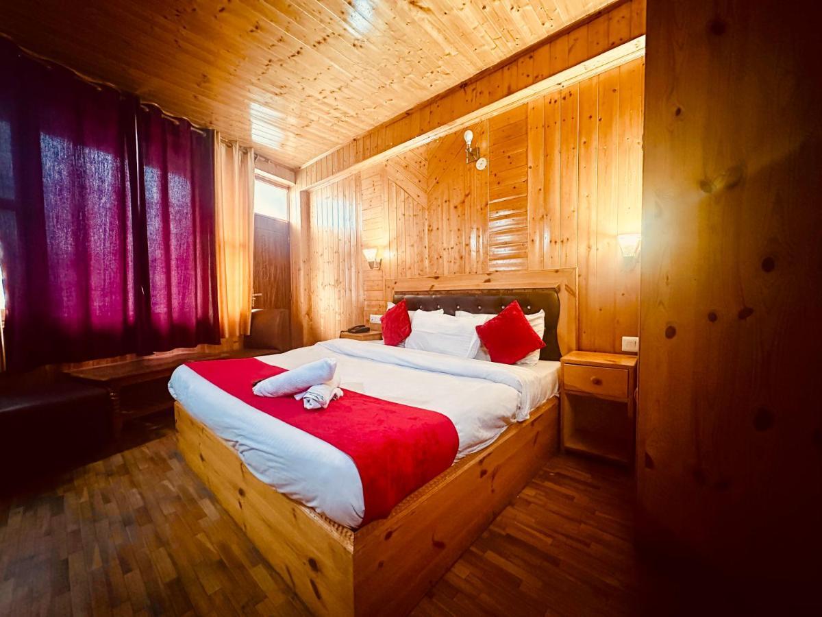 Aston Hills - Rated And Awarded Hotel