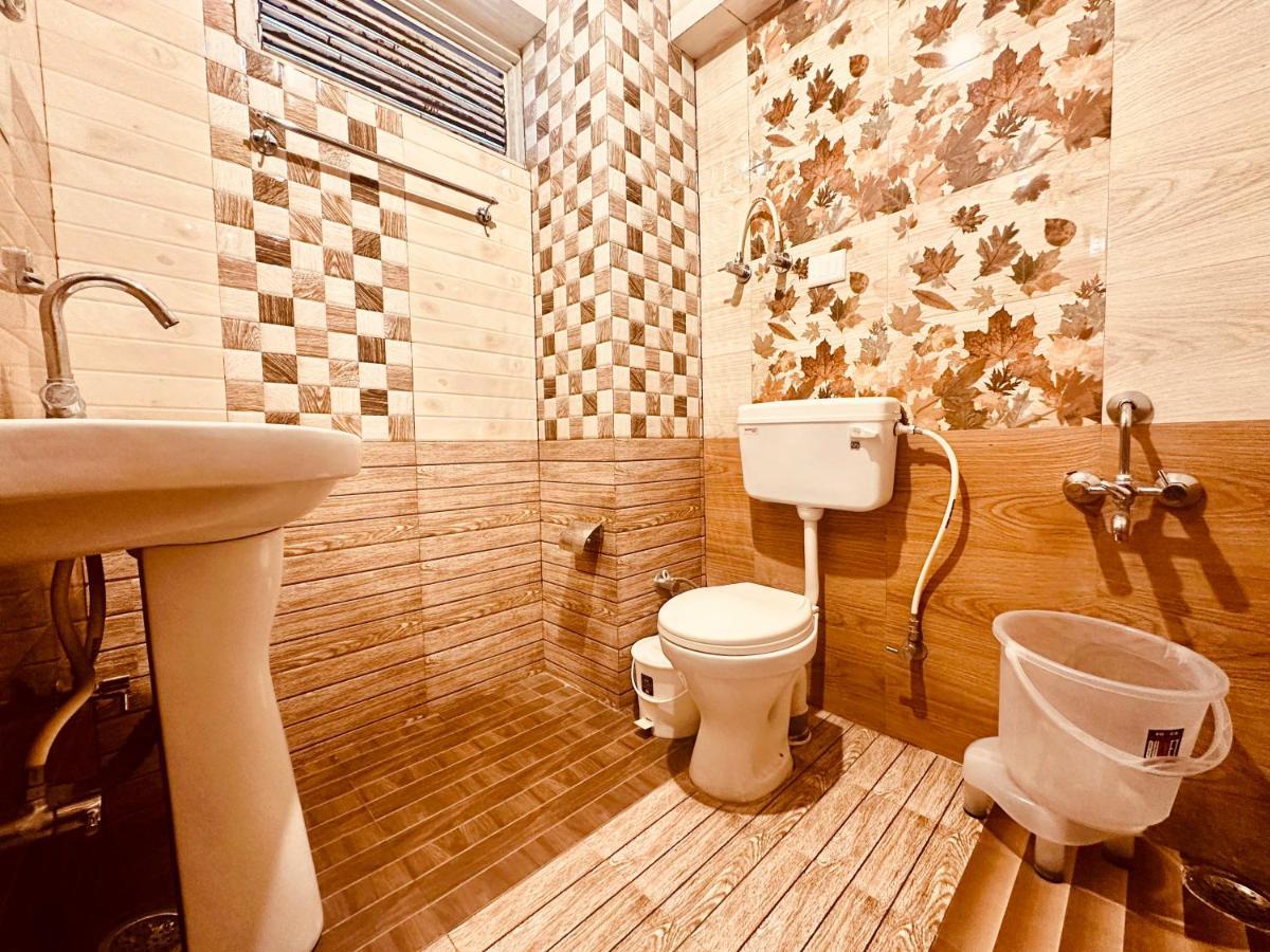 Aston Hills - Rated And Awarded Hotel Shimla