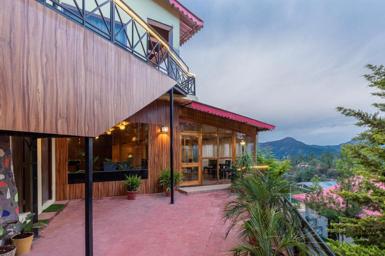 Maple Resort Chail