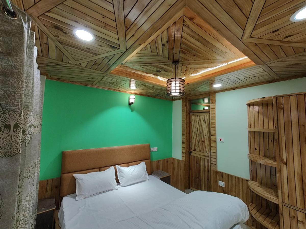 Alpine Valley Homestay *