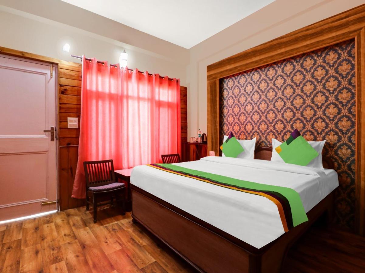 Century Highland Lodge *