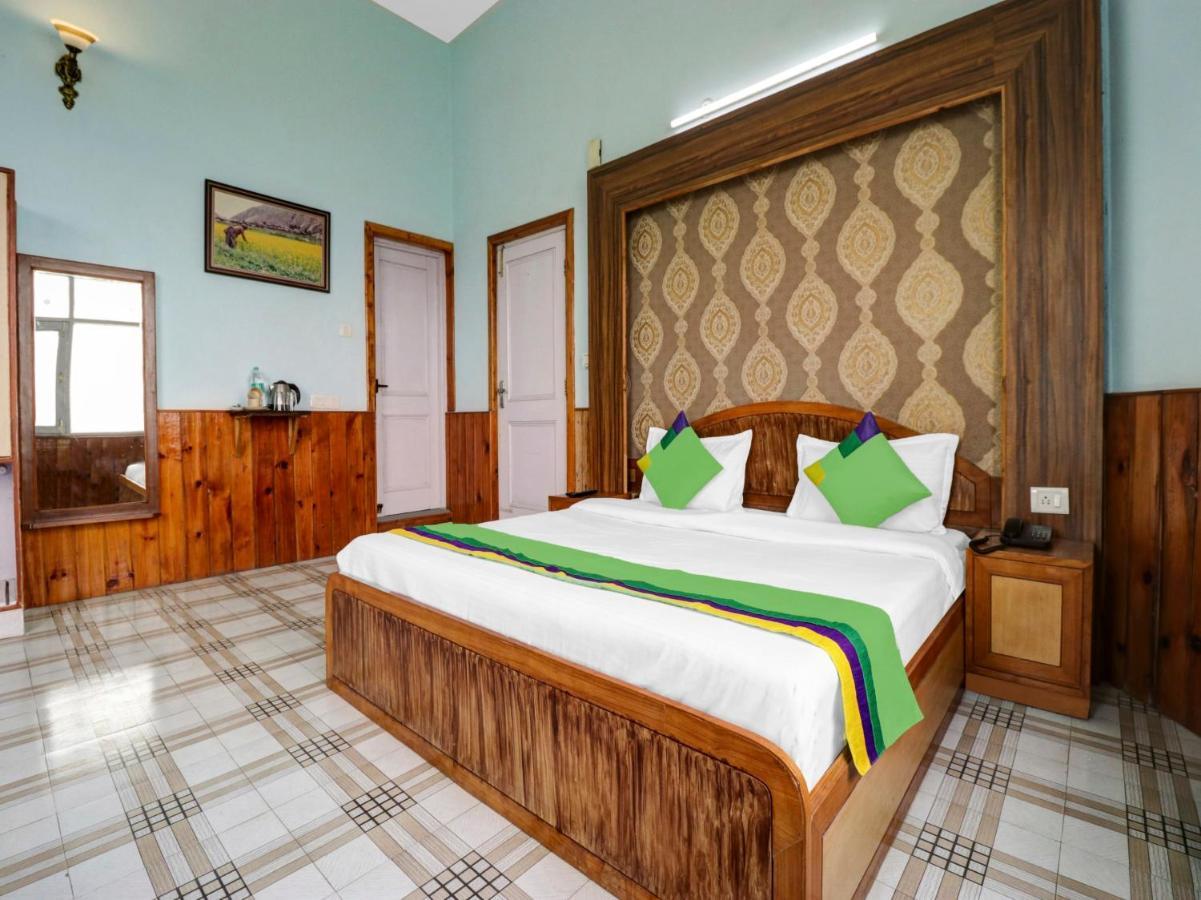 Century Highland Lodge *