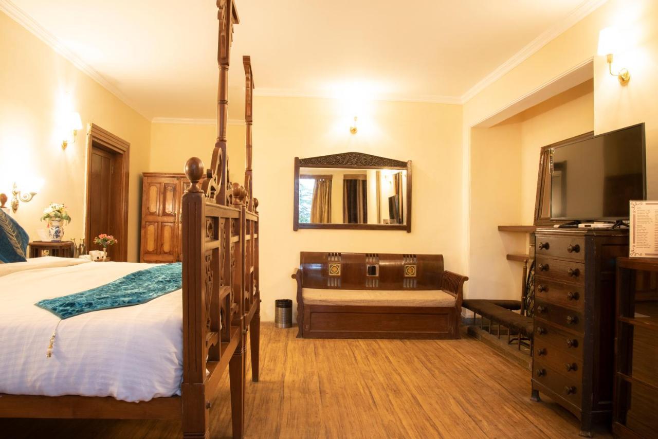 Hotel British 3*