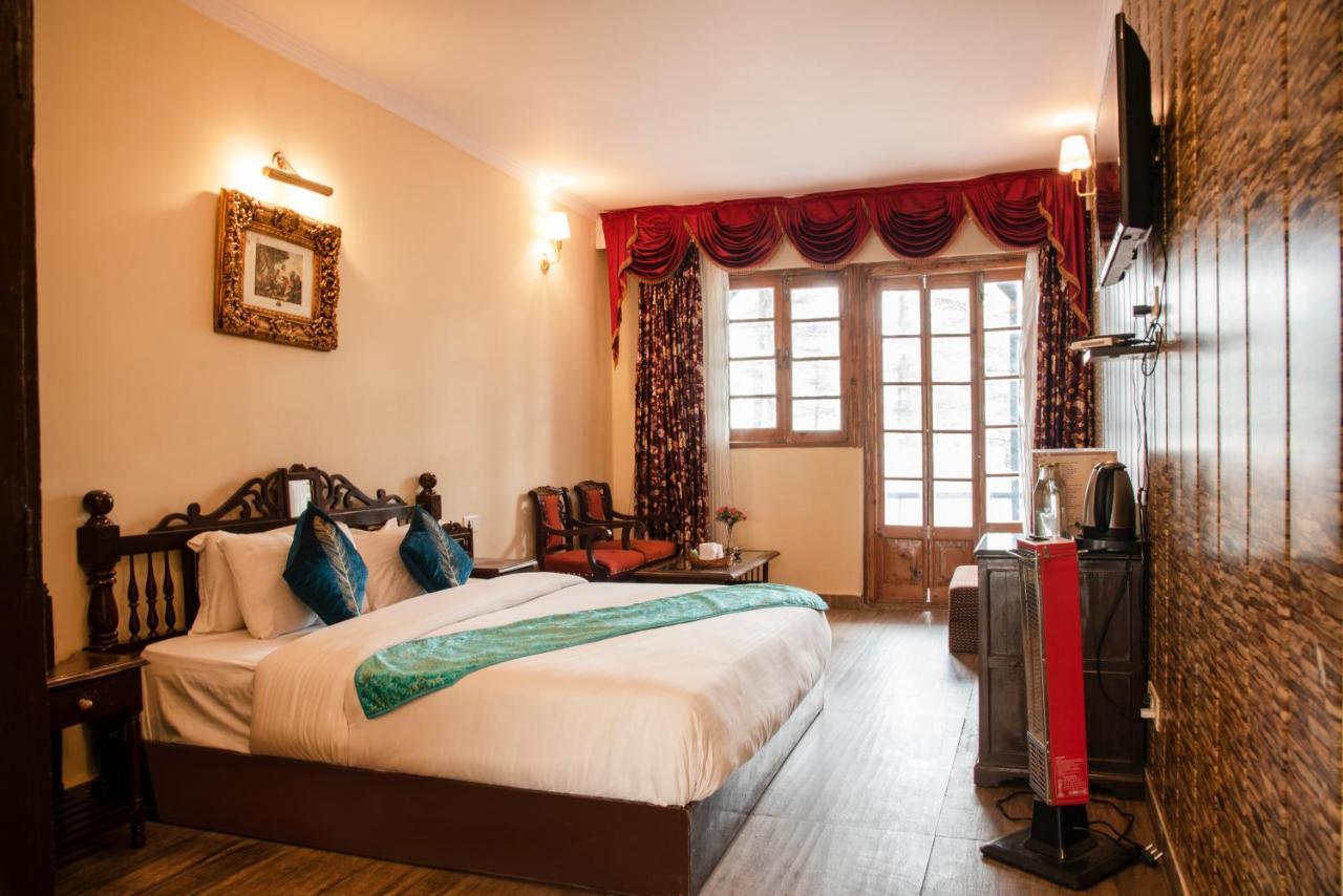 British Hotel