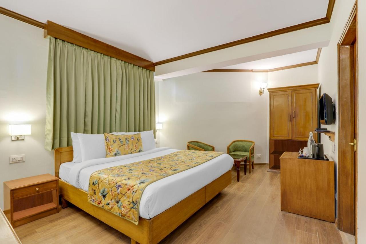 Summit Le Royale Hotel, Hotel 3*