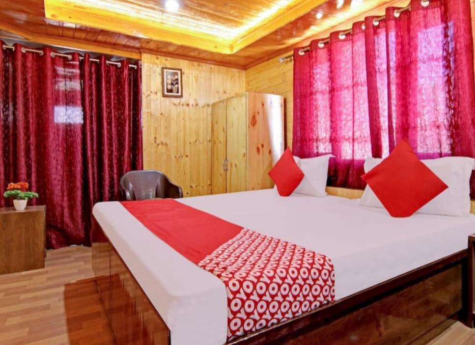 Deodar Dakbangla-kufri Holiday home Shimla