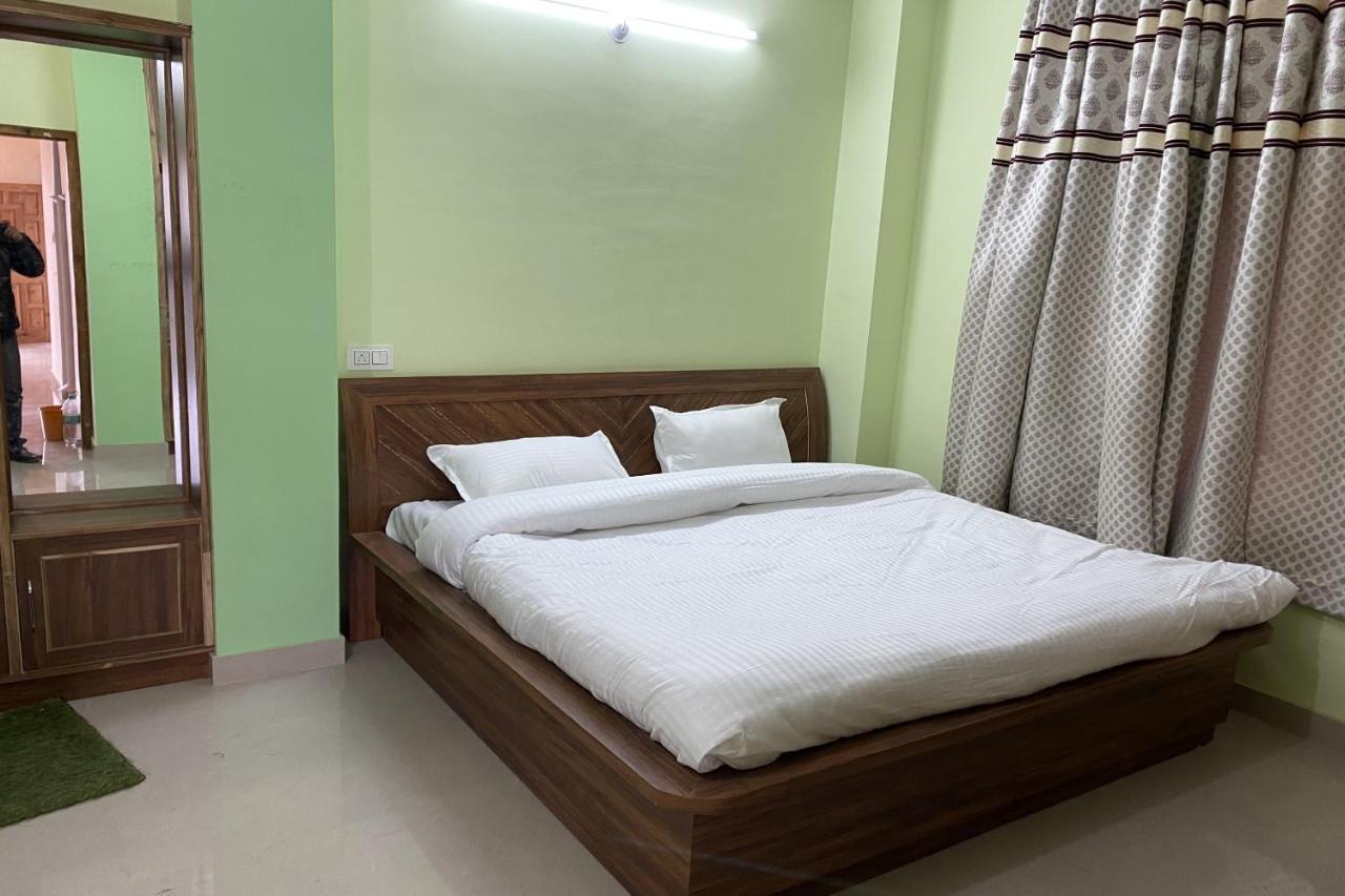 Oyo Ekaant The Retreat Apartment *