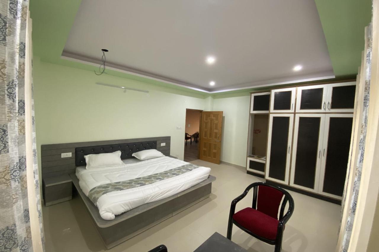Oyo Ekaant The Retreat Apartment *