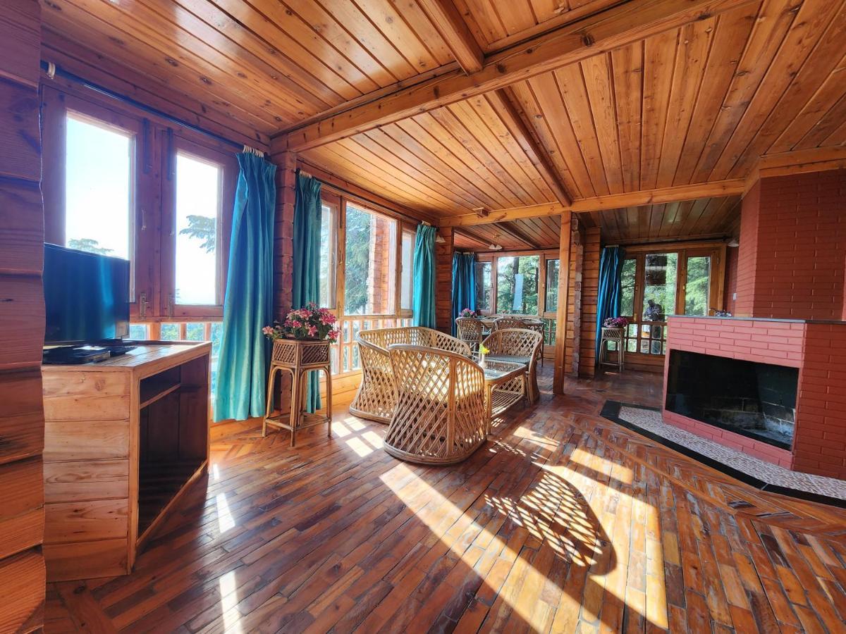 Resort The Naldehra Shimla