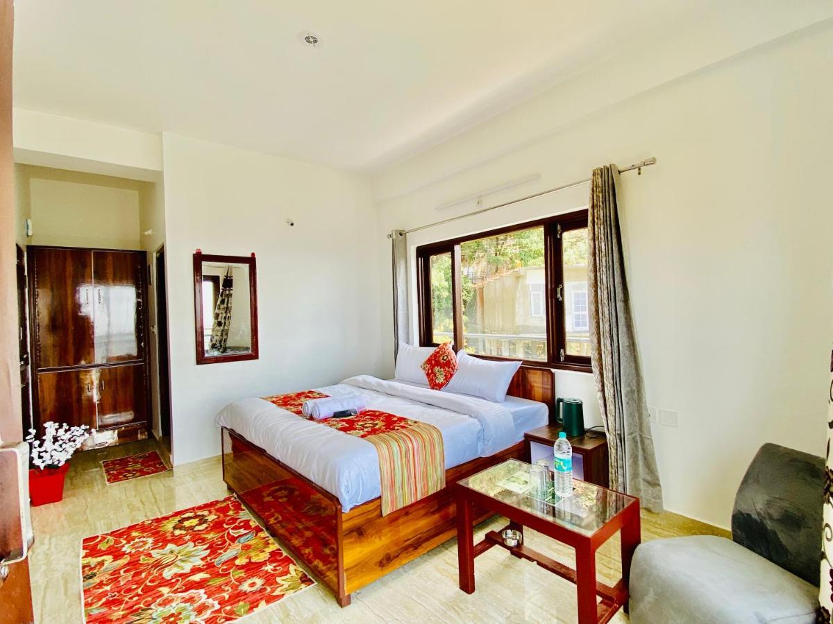 Hotel Aks Residency With Valley View On Road With Private Parking