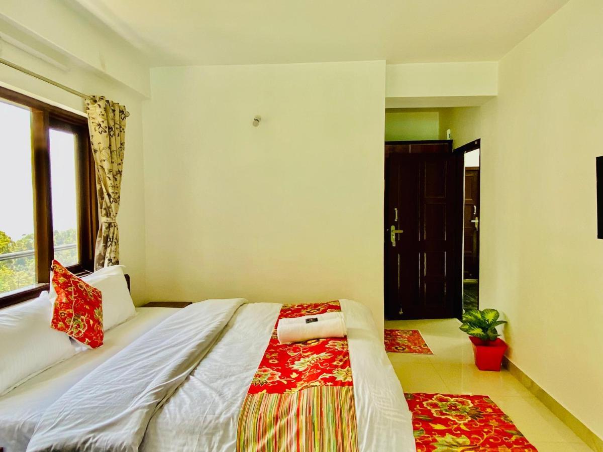 Hotel Aks Residency With Valley View On Road With Private Parking