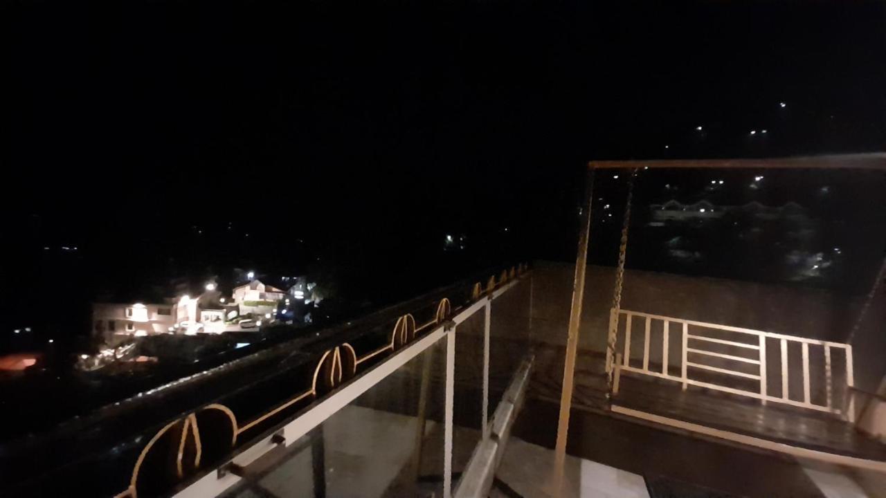 Kapil Hotel